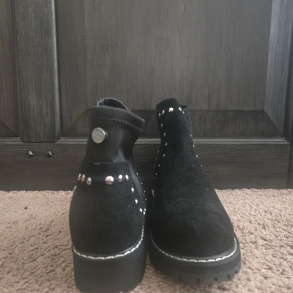 NWOT SEVEN7 BOOTS - Picture 3 of 4